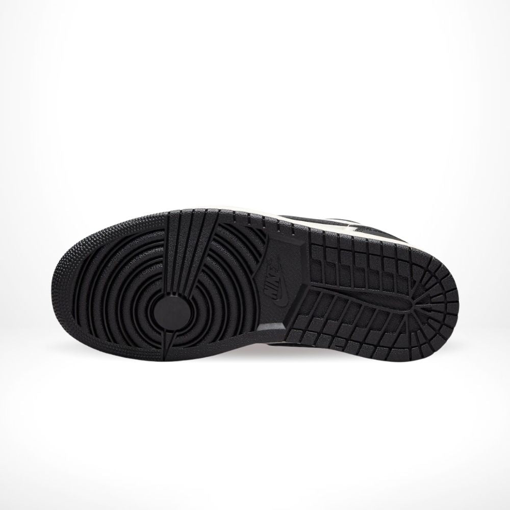 Air Jordan 1 Low SE Vintage Panda