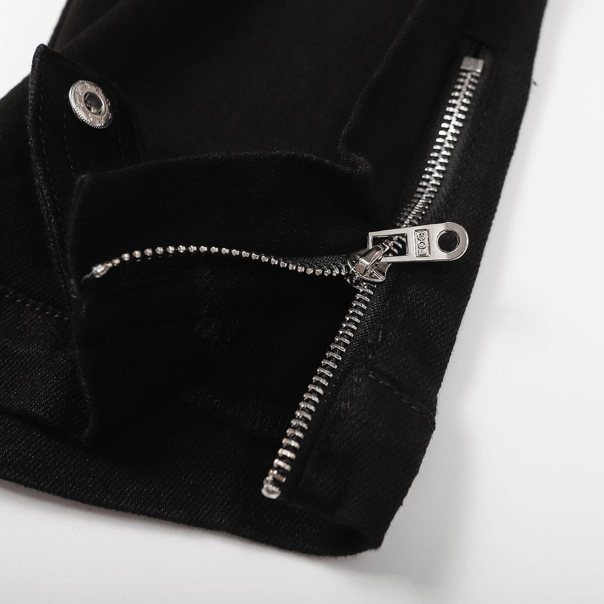 FOG Essentials Jeans