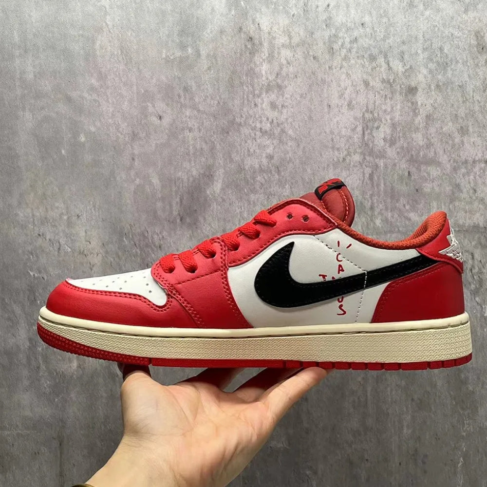 Air Jordan 1 Low x Travis Scott Chicago Red