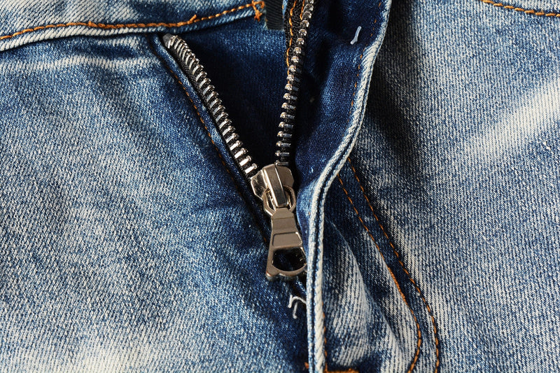 Amiri Fashion Jeans #828