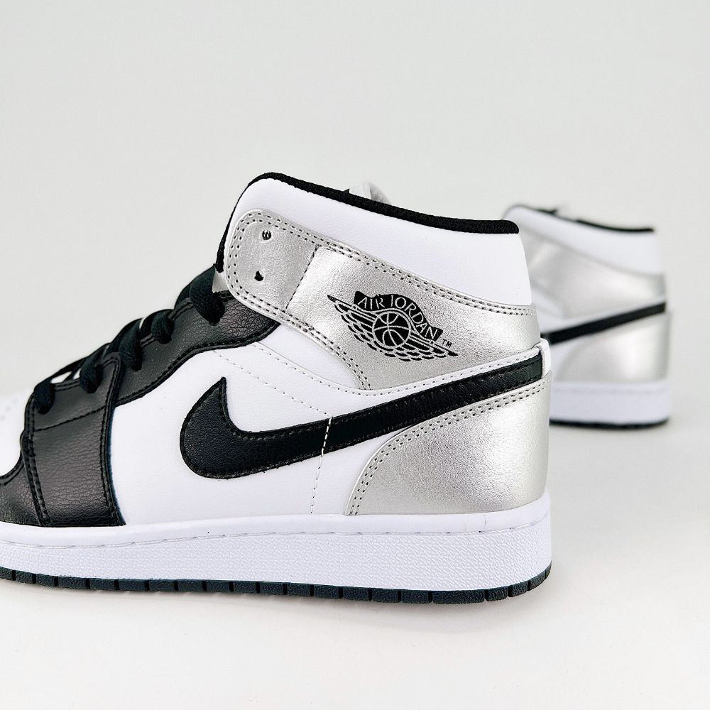 Air Jordan 1 Mid Silver Toe Black White