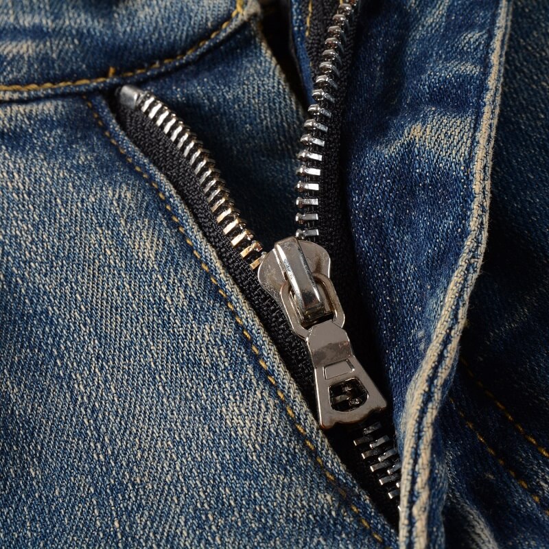 Amiri Fashion Jeans #888