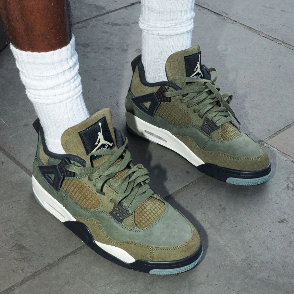Air Jordan 4 Retro Craft Medium Olive Canvas SE