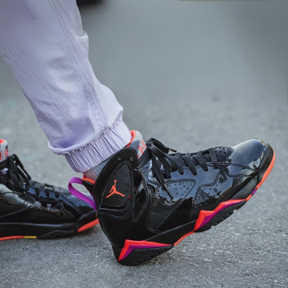 Air Jordan 7 Retro Patent Black