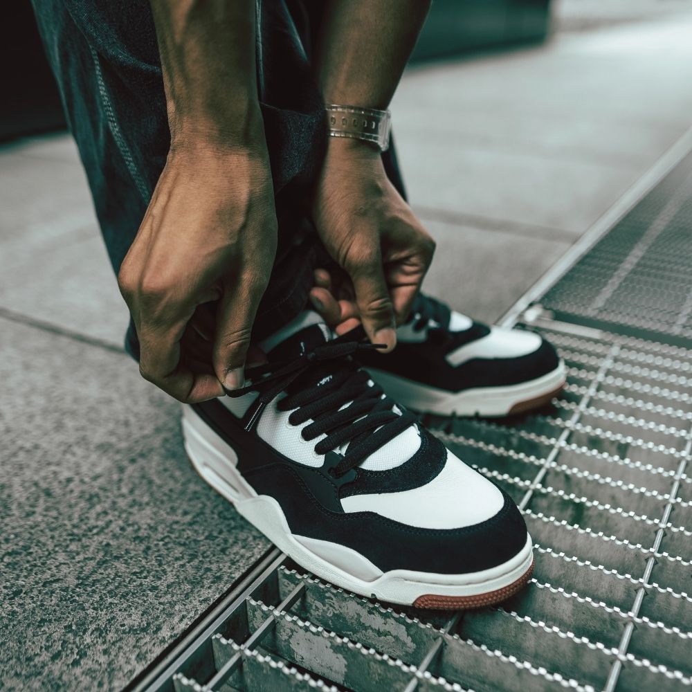 Air Jordan 4 RM Canyon Rust Black White Coconut Milk