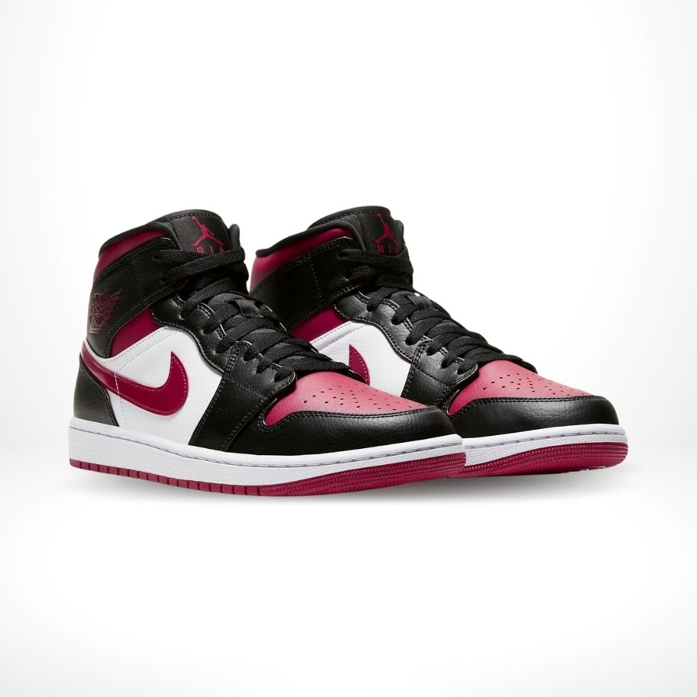 Air Jordan 1 Mid Bred Toe