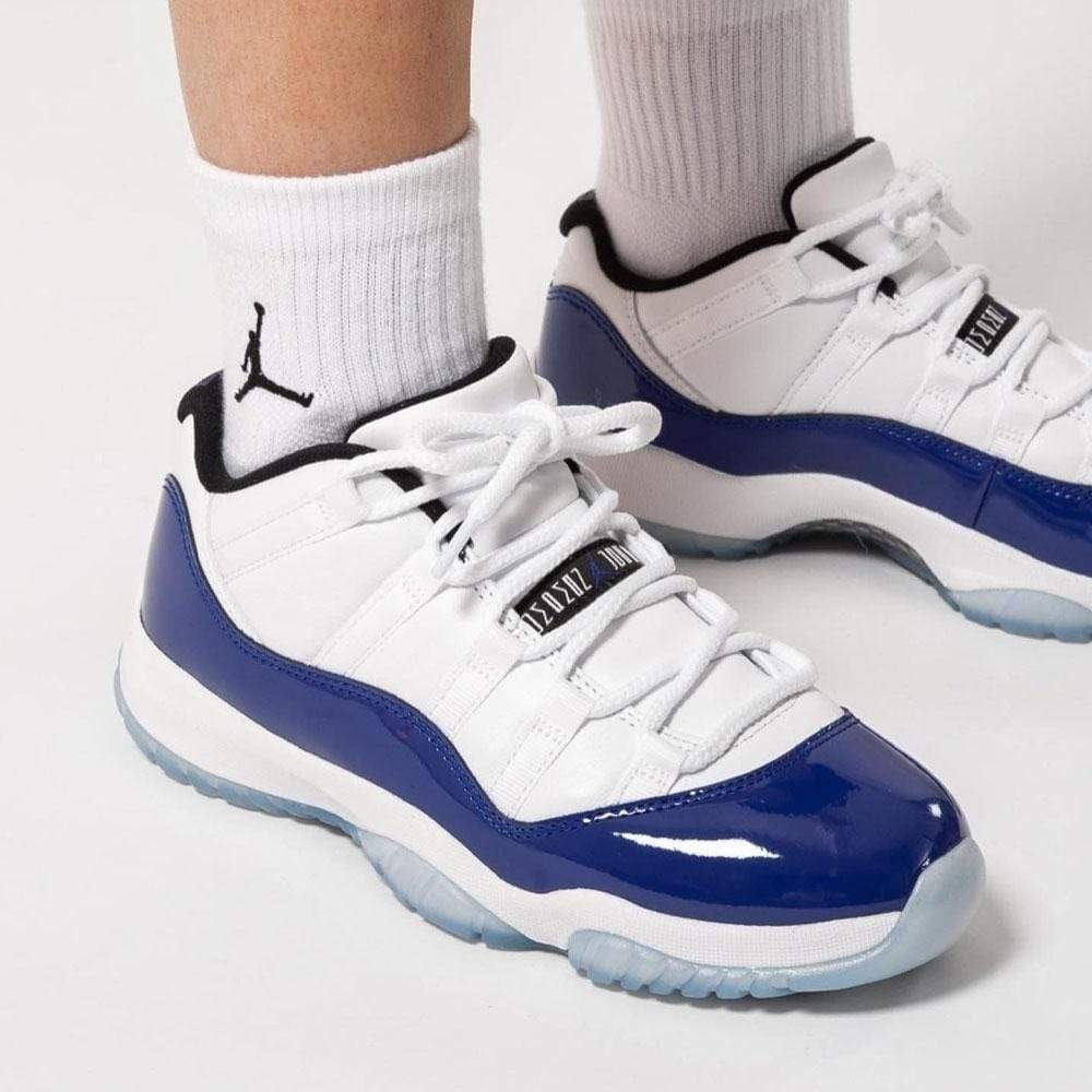 Air Jordan 11 Retro Low White Concord Sketch