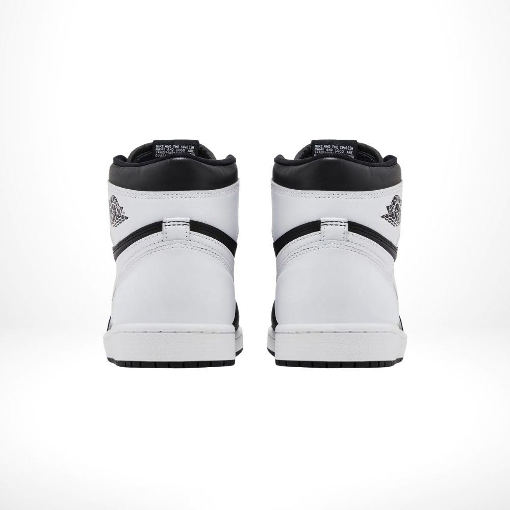 Air Jordan 1 Retro High OG Black White