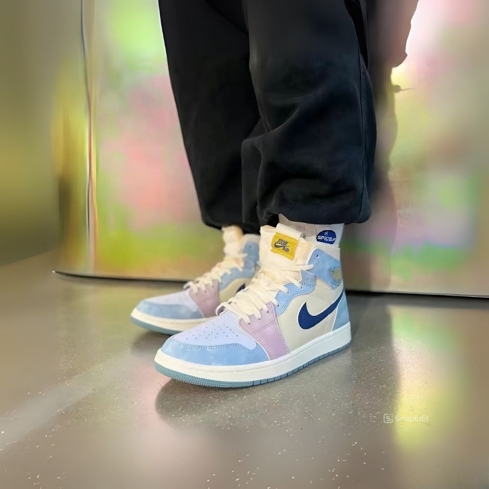 Air Jordan 1 High Zoom Air CMFT Celestine Blue Sail
