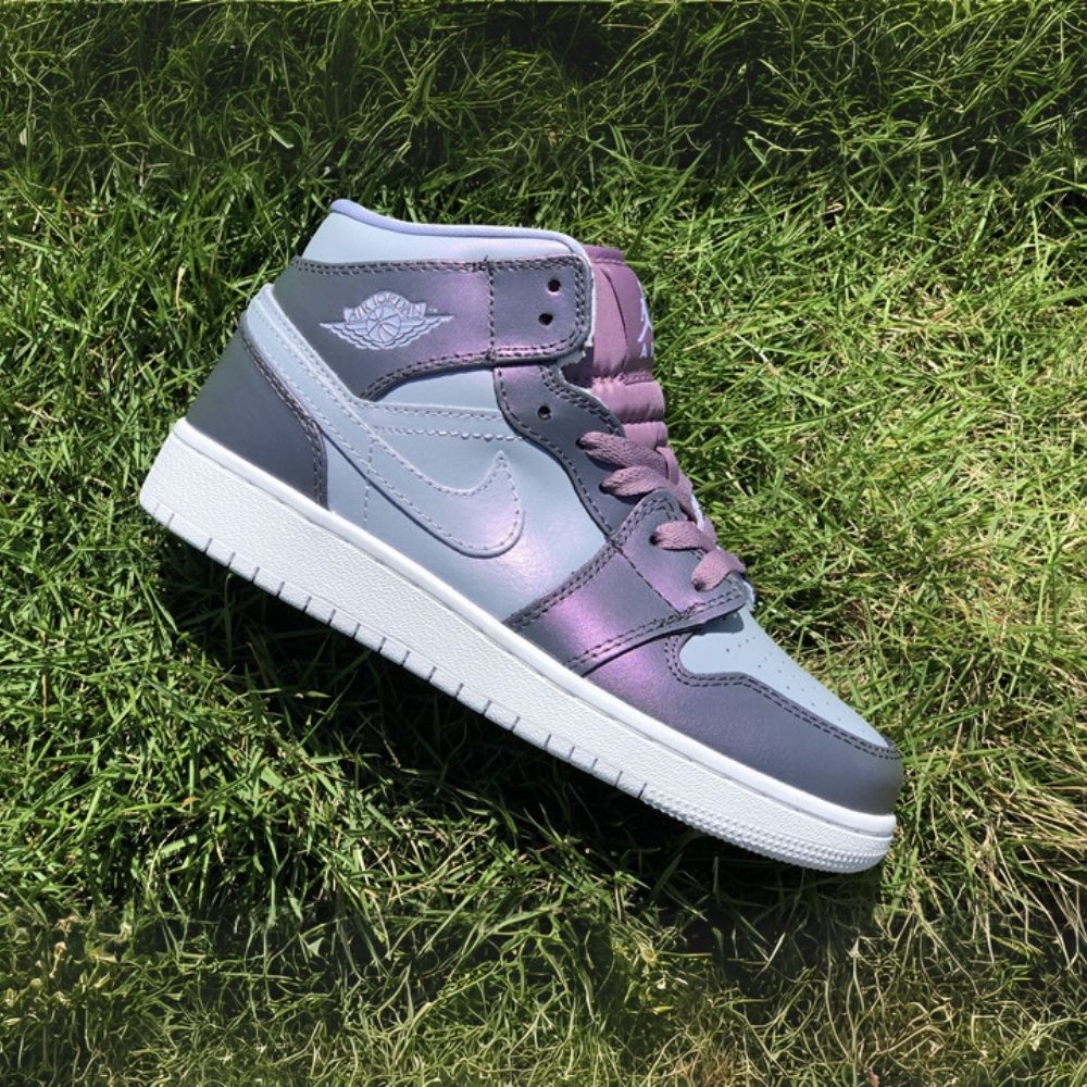 Air Jordan 1 Mid Monsoon Purple