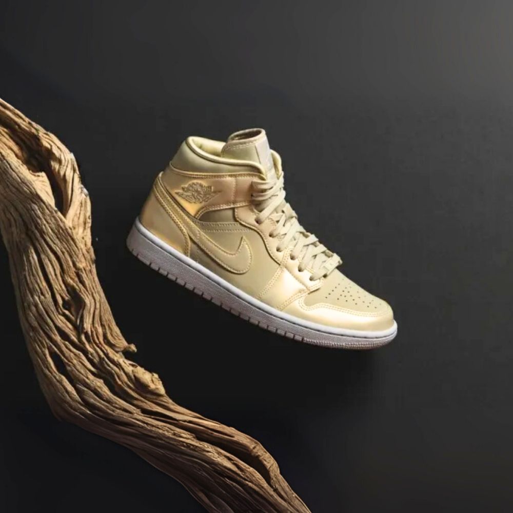 Air Jordan 1 Mid Goose Feather Yellow