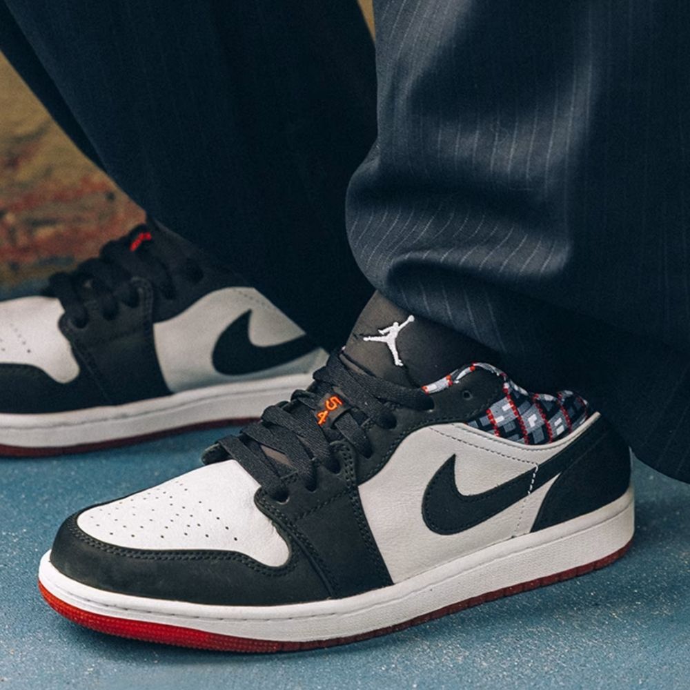 Air Jordan 1 Low Quai 54 Black White