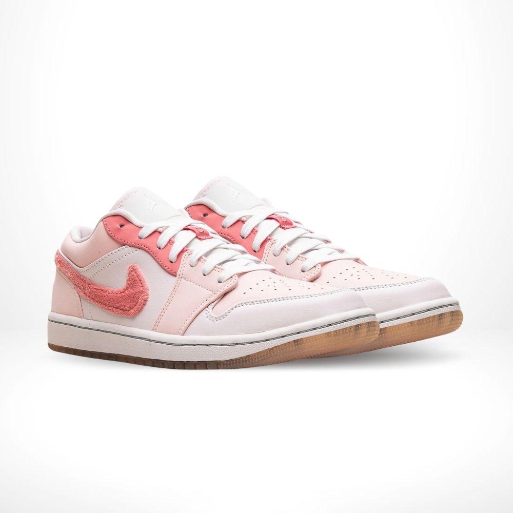 Air Jordan 1 Low Mighty Swooshers Pink SE