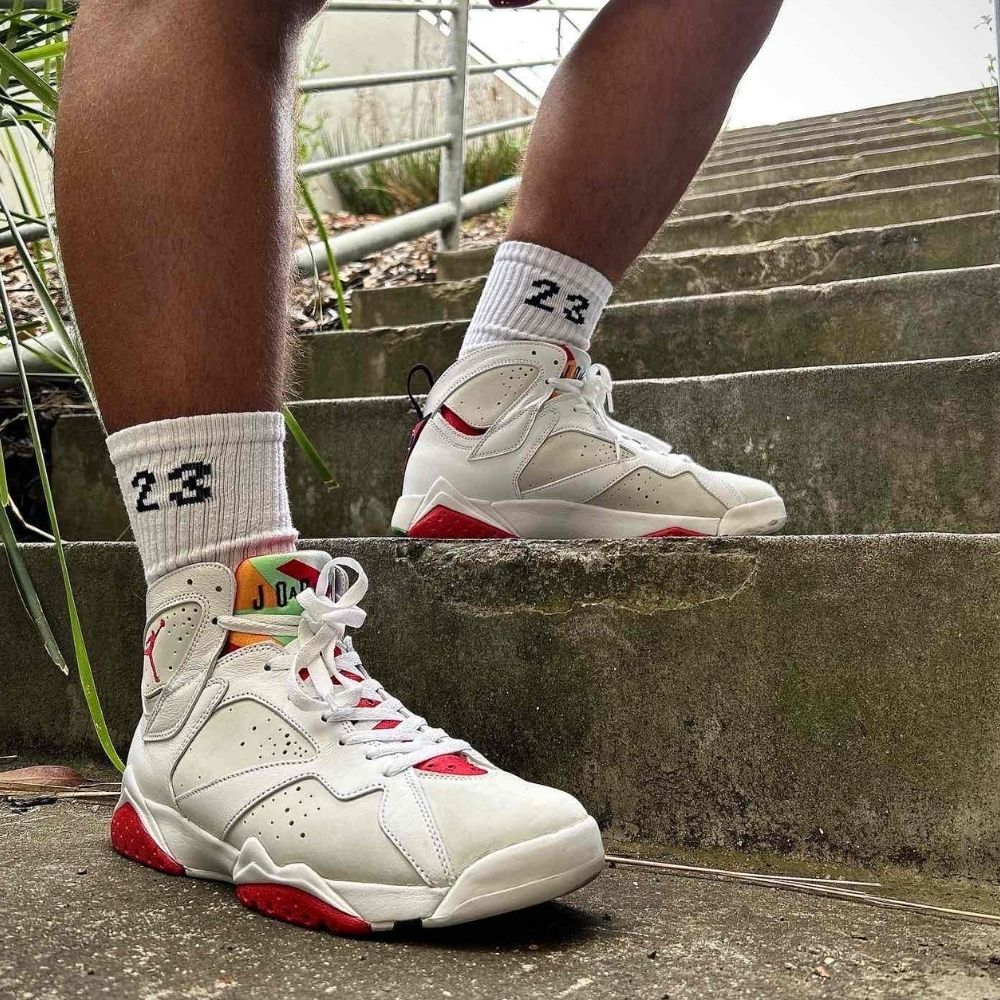 Air Jordan 7 Retro Hare White True Red