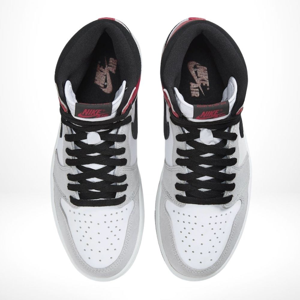Air Jordan 1 Retro High Light Smoke Grey