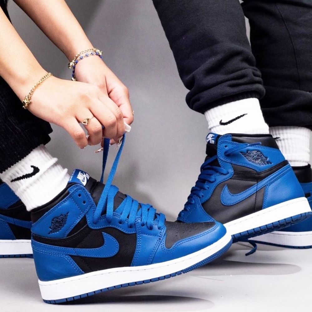 Air Jordan 1 Retro High OG Dark Marina Blue