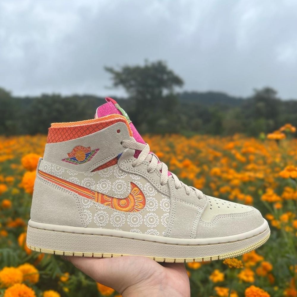Air Jordan 1 High Zoom Air CMFT Somos Familia Tan