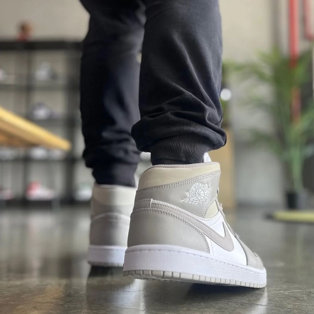 Air Jordan 1 Mid College Grey White