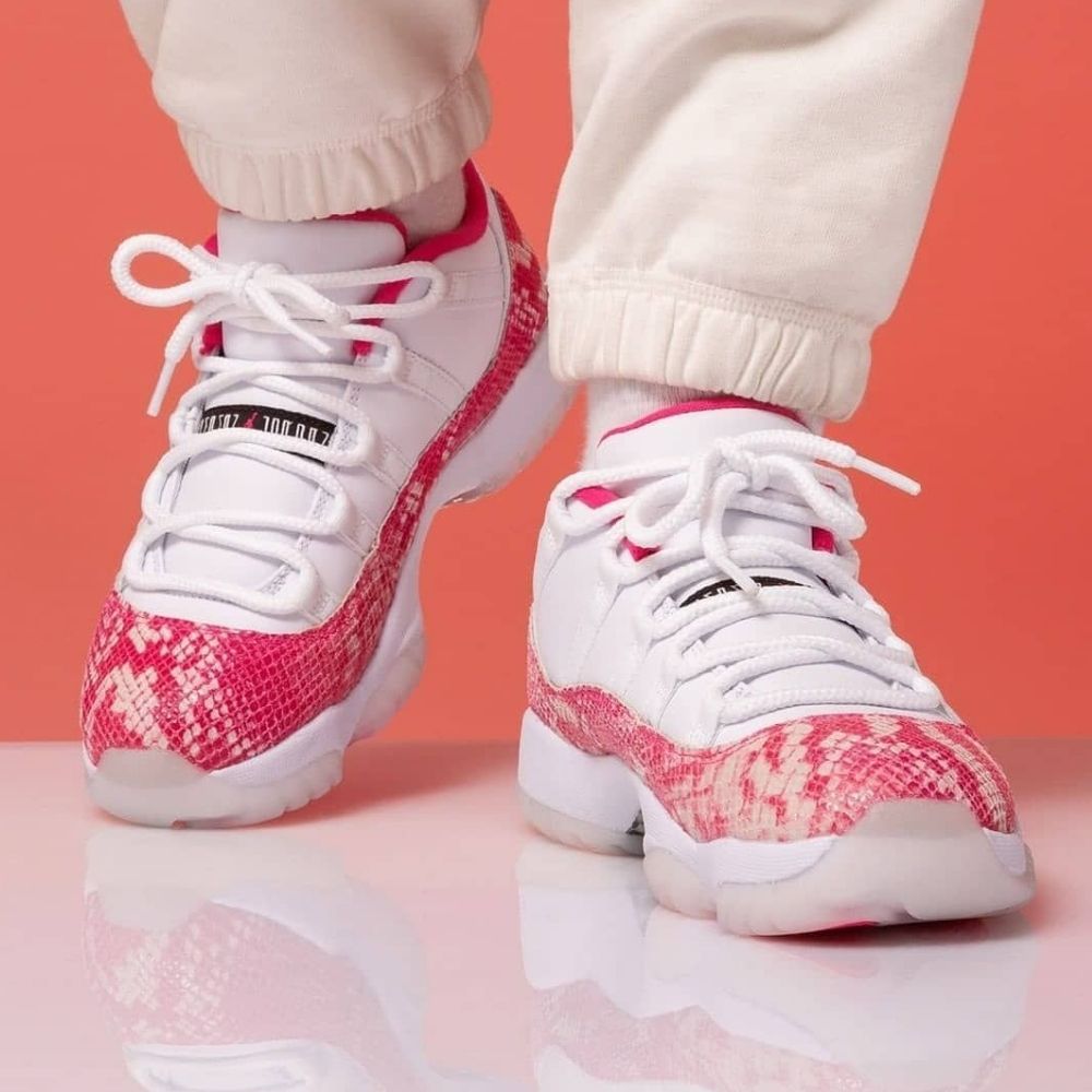 Air Jordan 11 Low Pink Snakeskin White