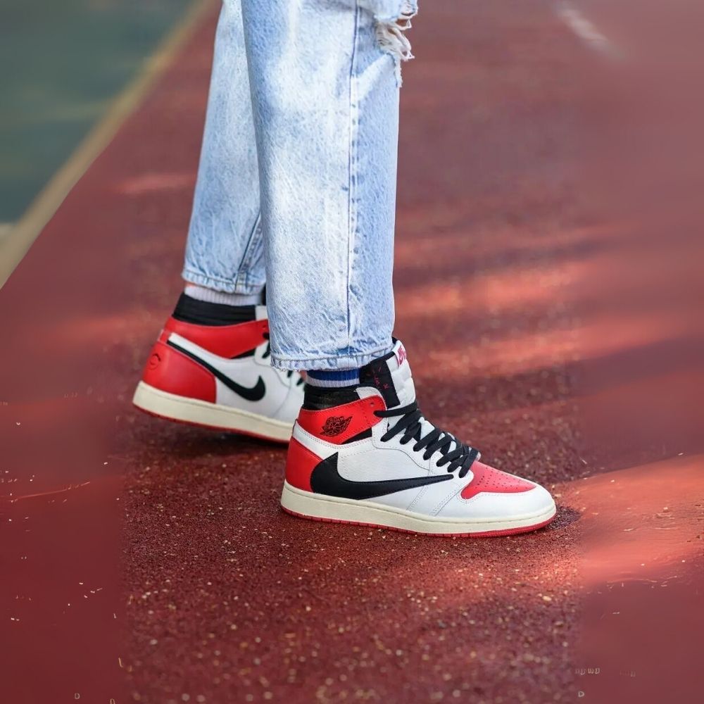 Air Jordan 1 High X Travis Scott X Fragment Heritage Custom
