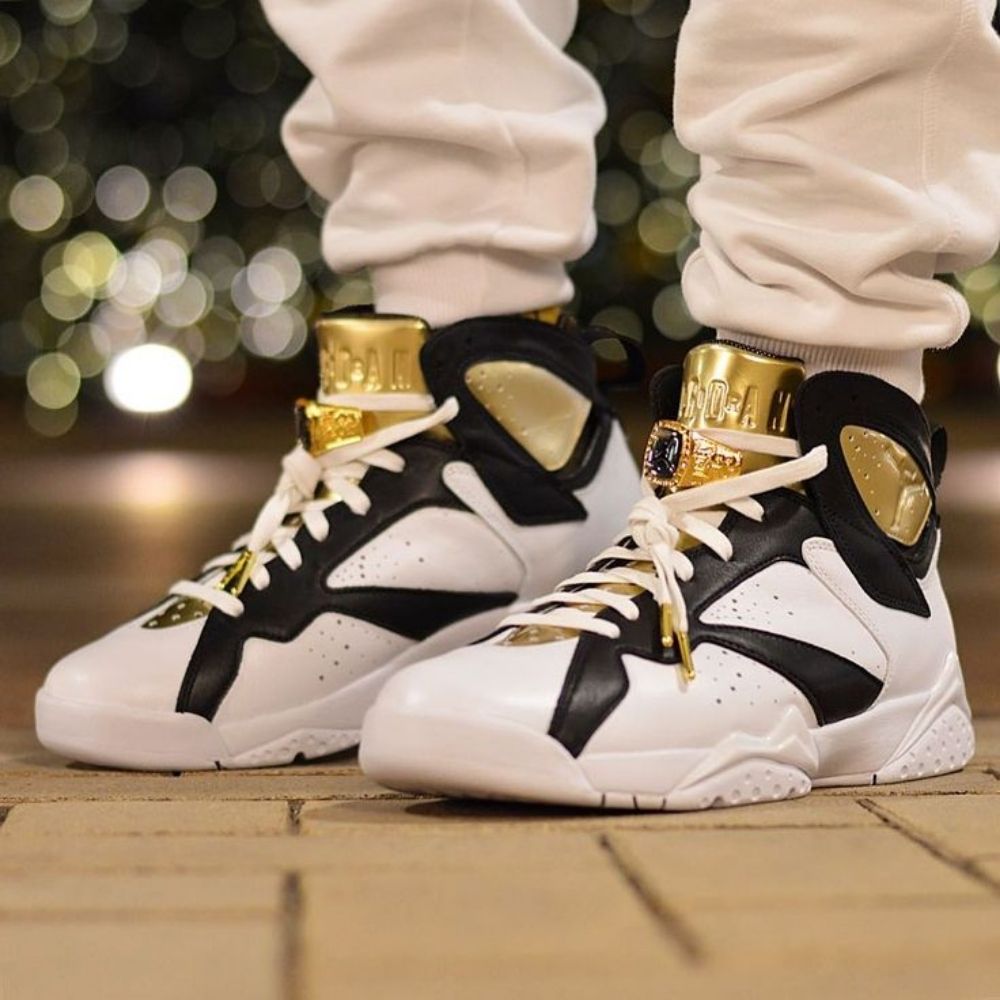 Air Jordan 7 Retro Champagne White Gold