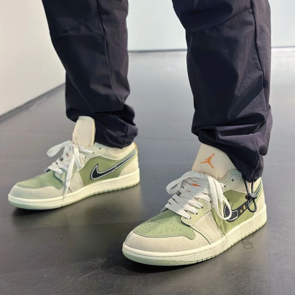 Air Jordan 1 Low Craft Light Olive SE
