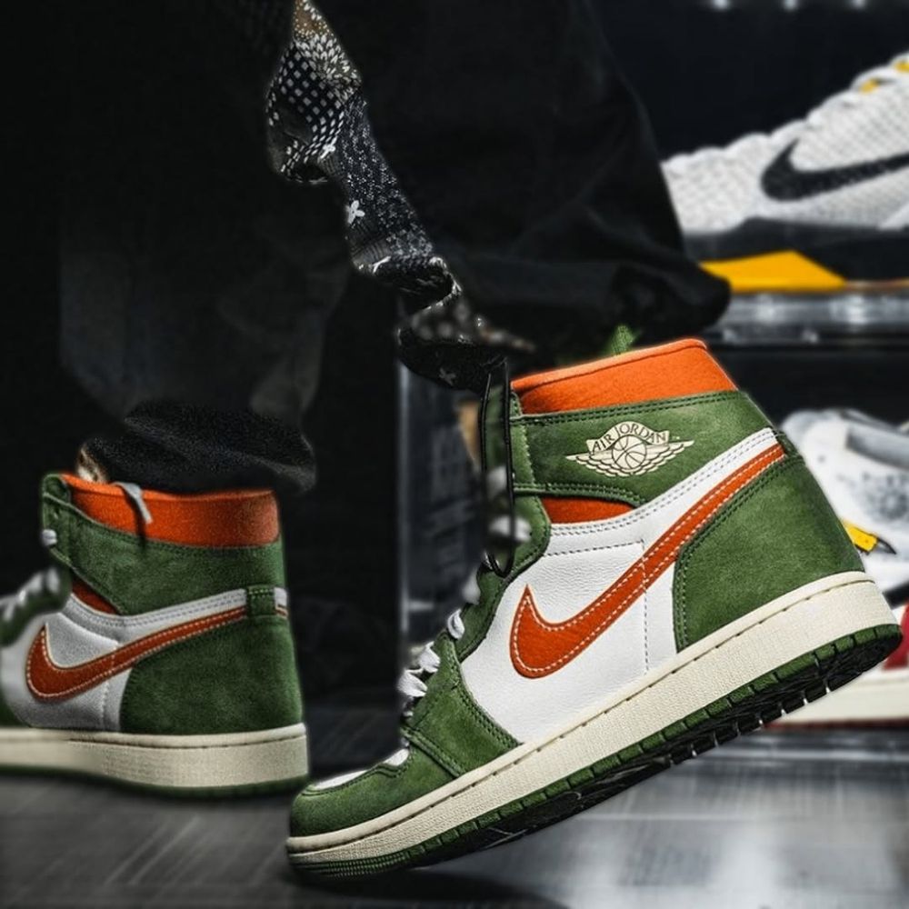 Air Jordan 1 Retro High OG Craft Celadon Olive Pale Ivory
