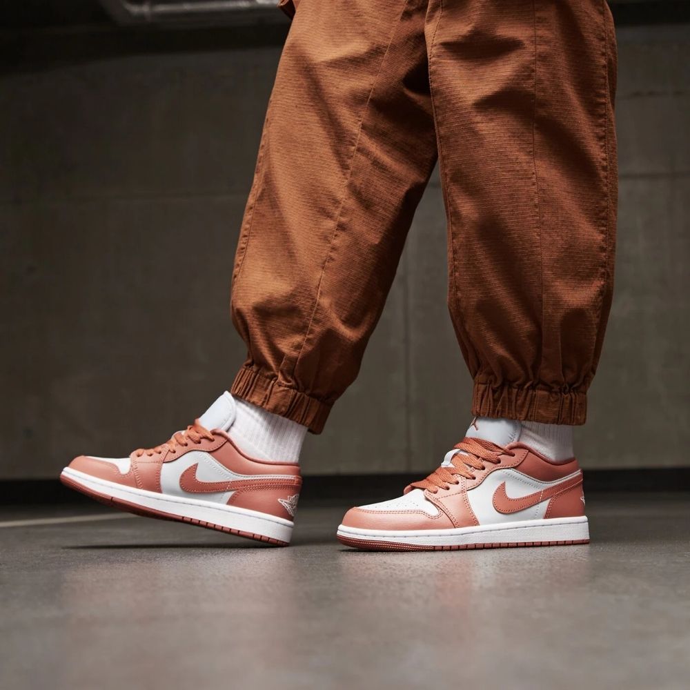 Air Jordan 1 Low Sky J Orange White