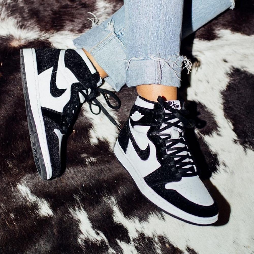Air Jordan 1 Retro High OG Twist Black White