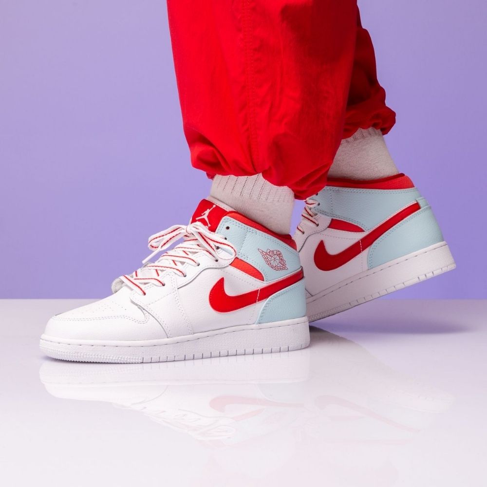 Air Jordan 1 Mid Topaz Mist White Mint Red