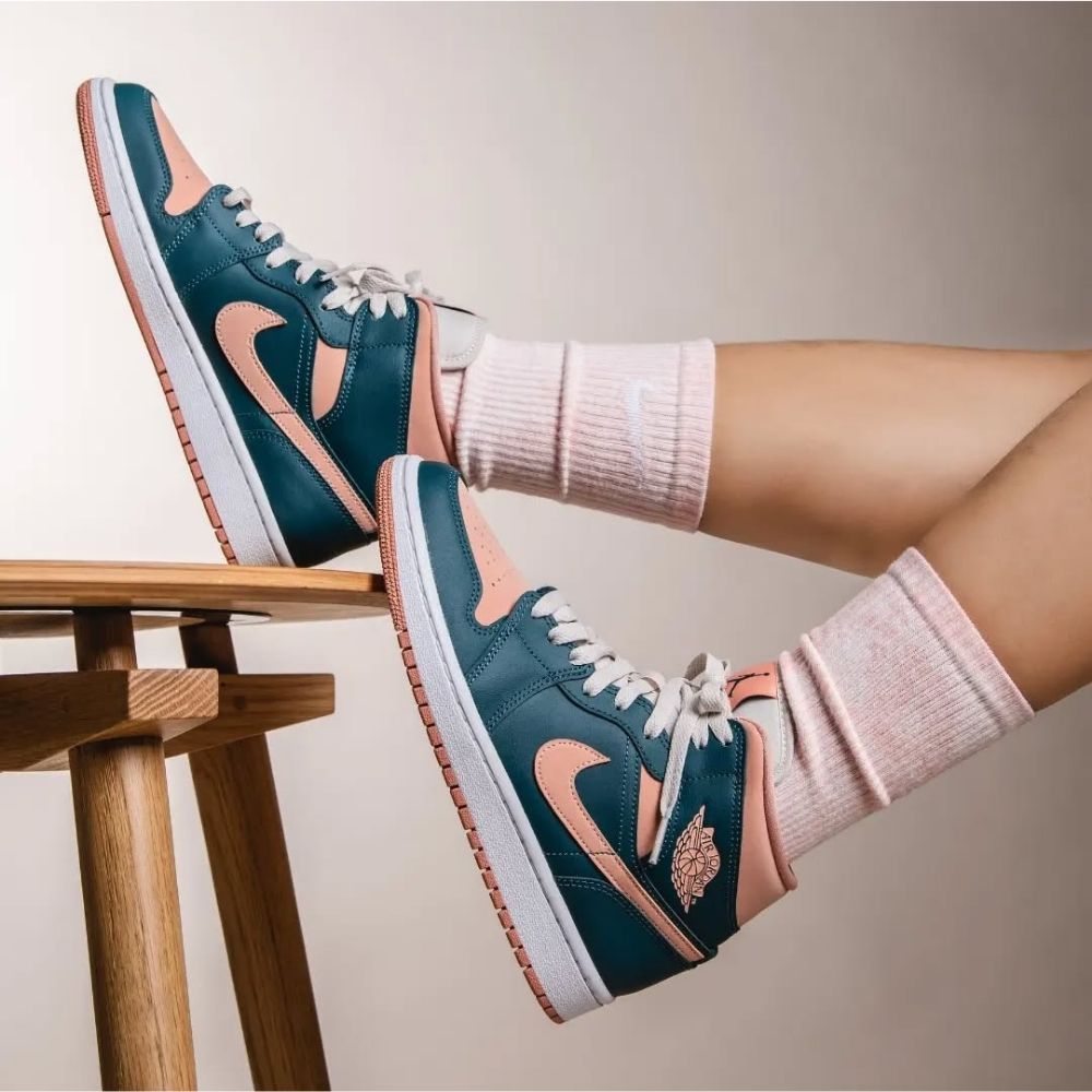Air Jordan 1 Mid Dark Teal Green Pink