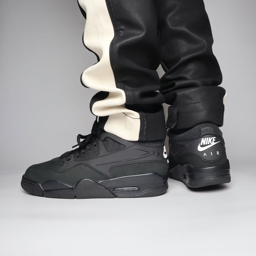 Air Jordan 4 RM Black Cat