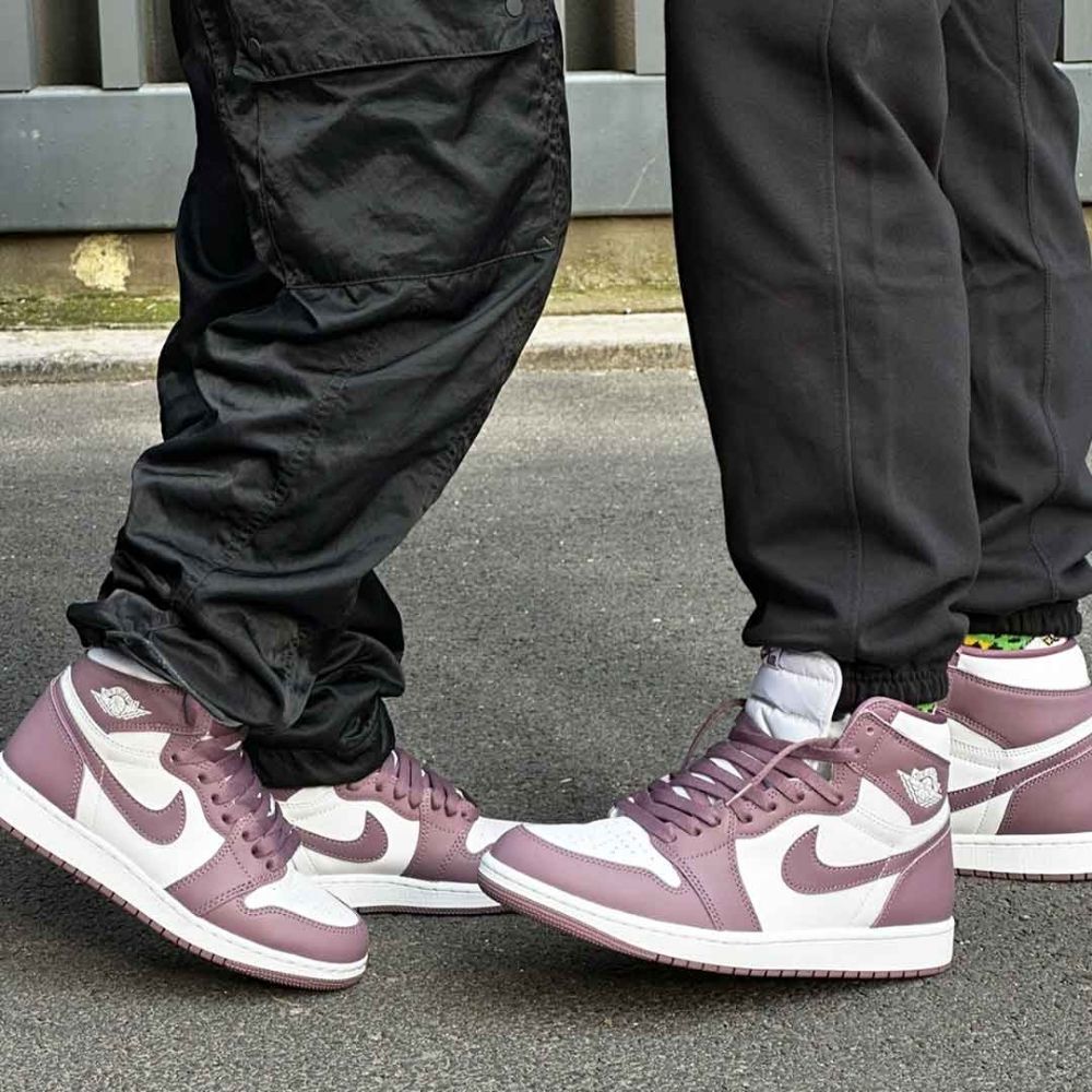 Air Jordan 1 Retro High OG Mauve Purple White