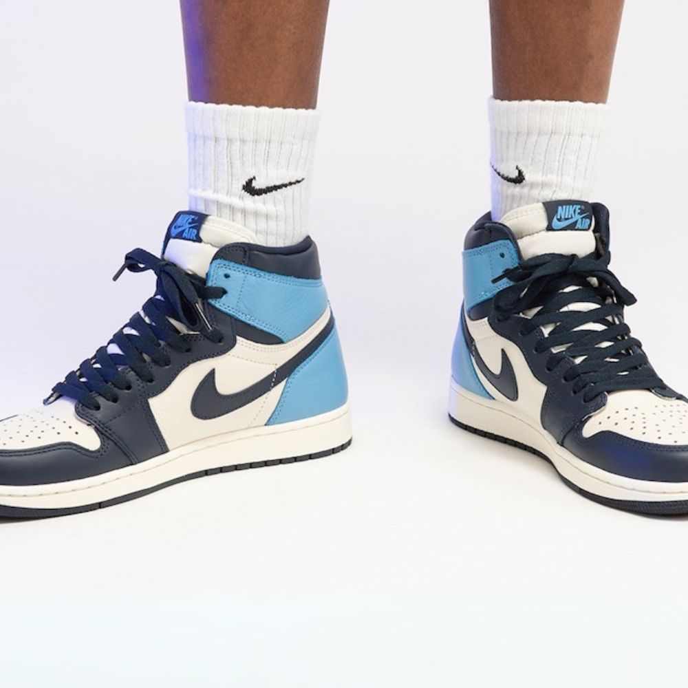 Air Jordan 1 Retro High OG Obsidian Sail Blue