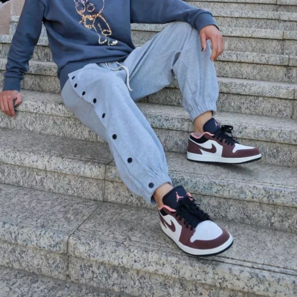 Air Jordan 1 Low Mocha Brown White