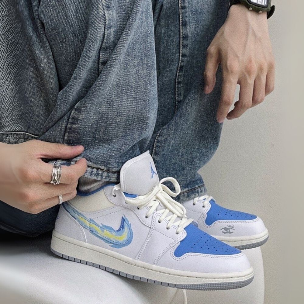 Air Jordan 1 Low Just Skate University Blue White SE