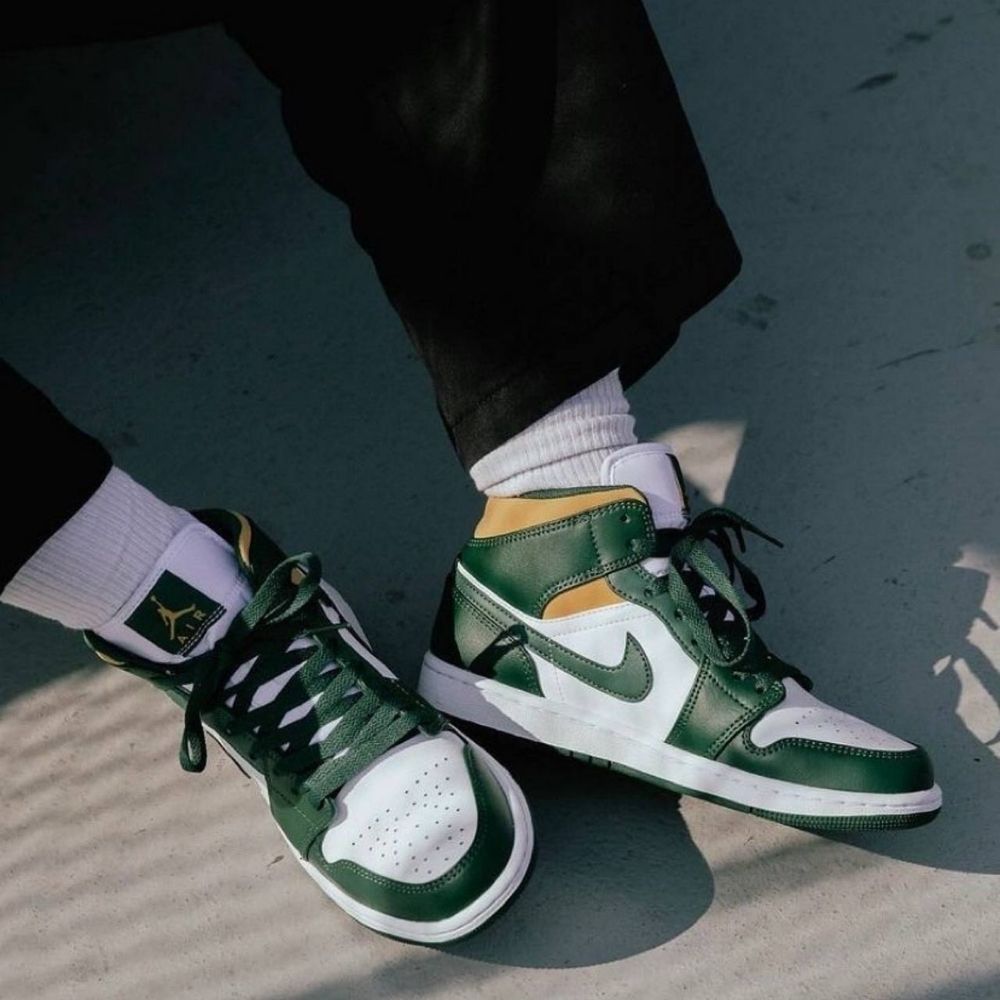 Air Jordan 1 Mid Sonics Green White