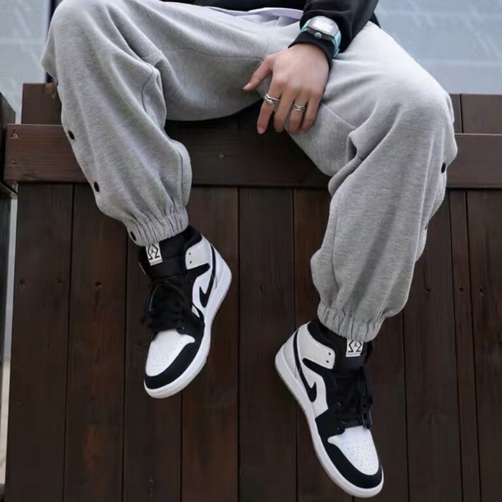 Air Jordan 1 Mid Diamond Black White SE