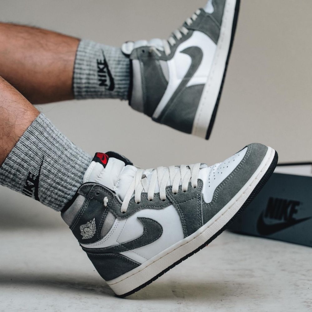 Air Jordan 1 Retro High OG Washed Black Grey Sail