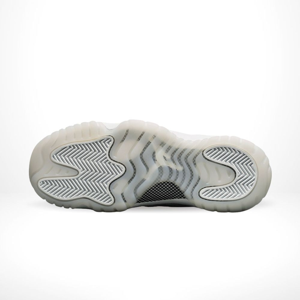 Air Jordan 11 Retro Low Heiress Pure Platinum