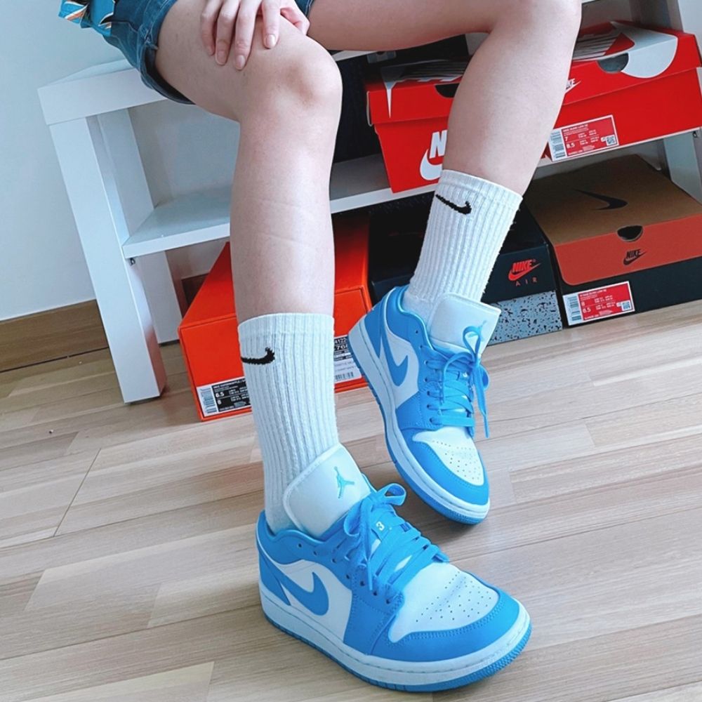 Air Jordan 1 Low University Blue White