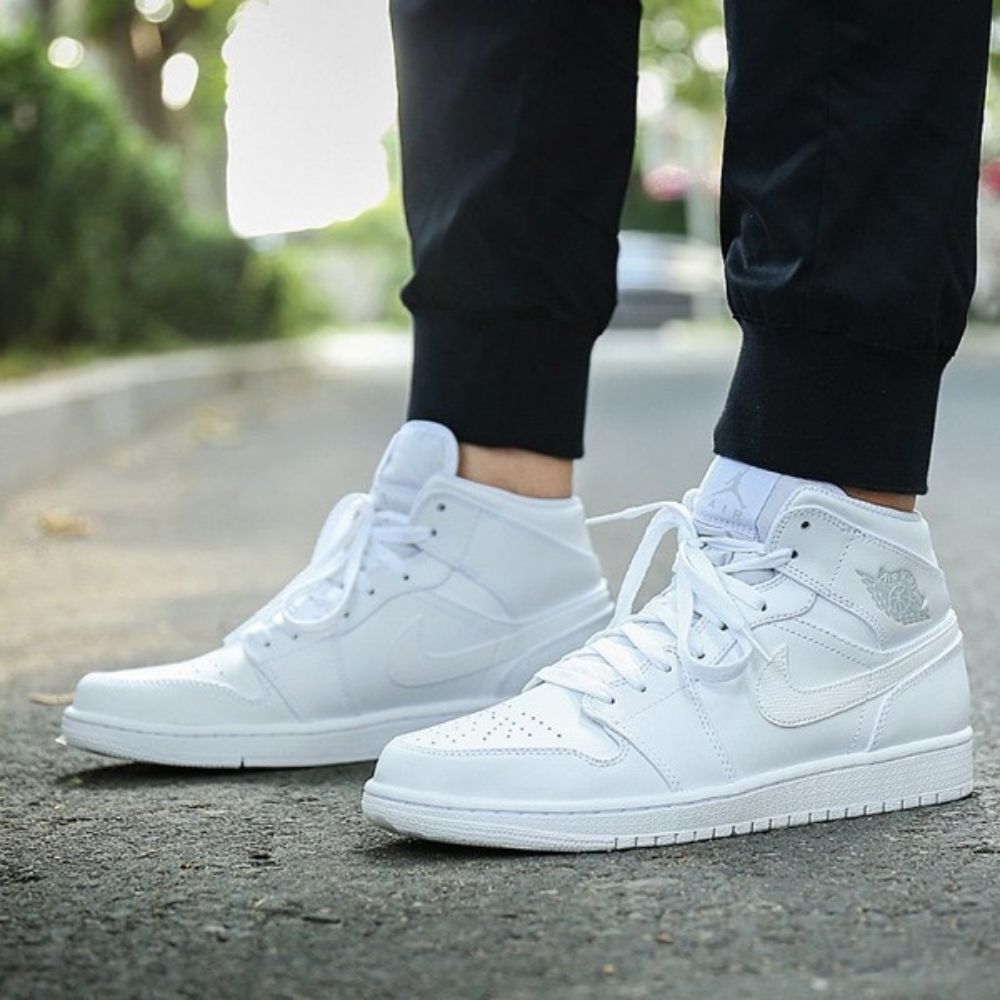 Air Jordan 1 Retro Mid White Pure Platinum