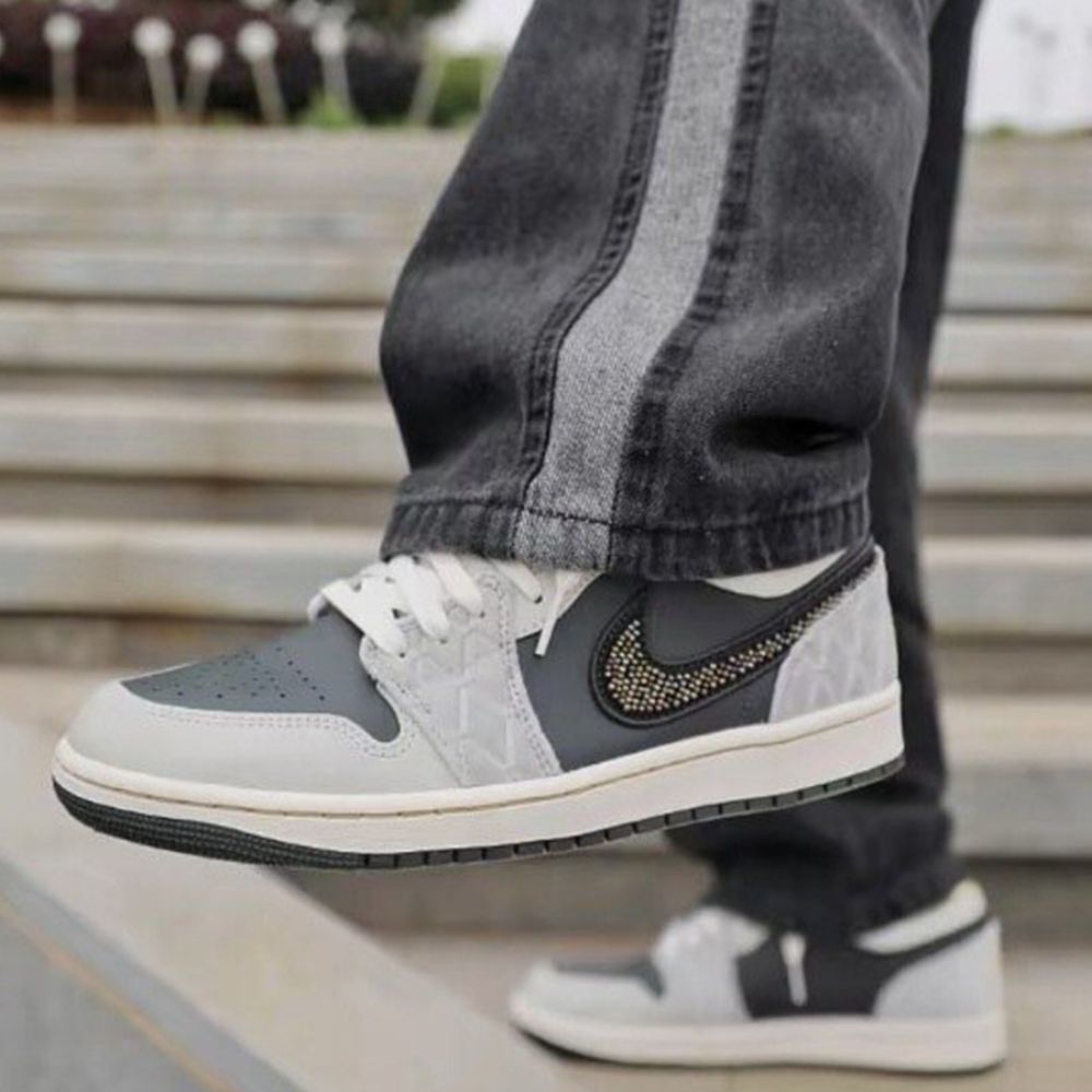 Air Jordan 1 Low Beaded Swoosh