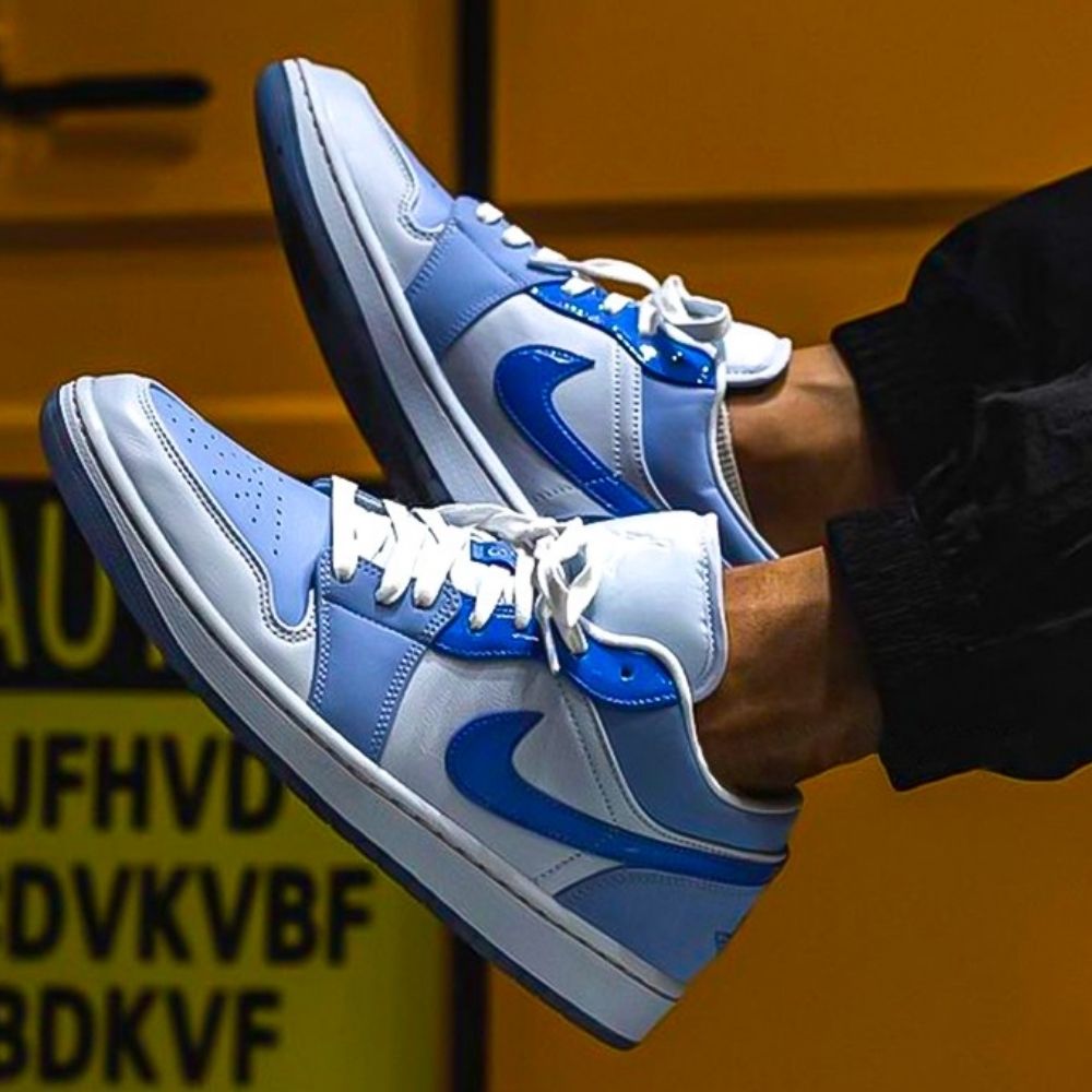 Air Jordan 1 Low SE Mighty Swooshers Ice Blue