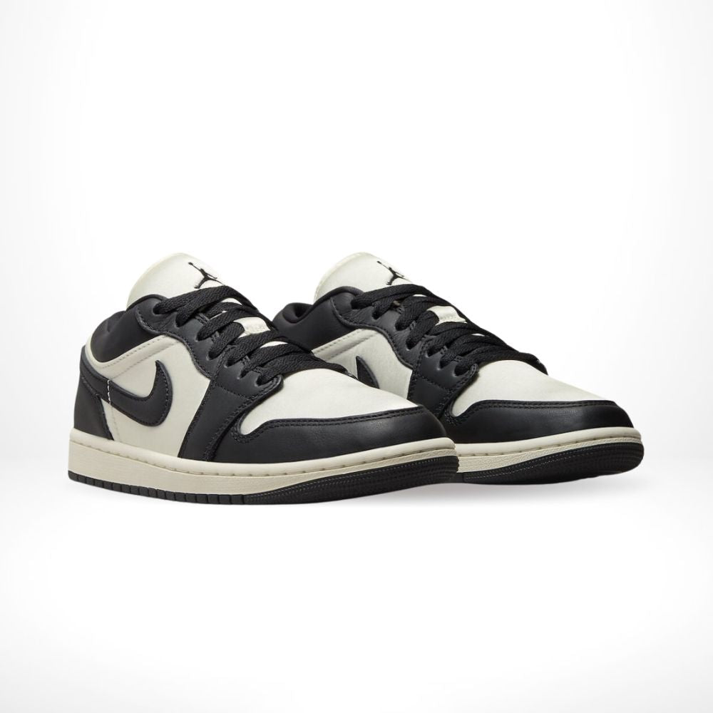 Air Jordan 1 Low SE Vintage Panda