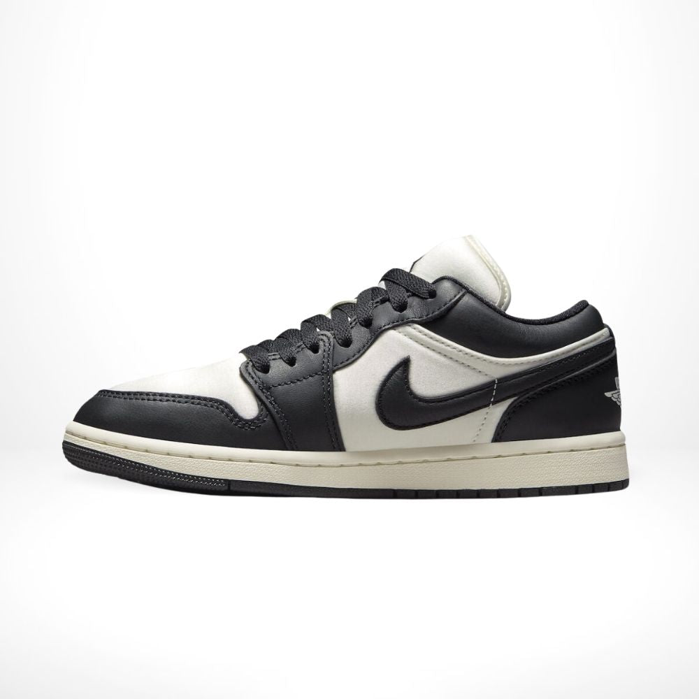 Air Jordan 1 Low SE Vintage Panda