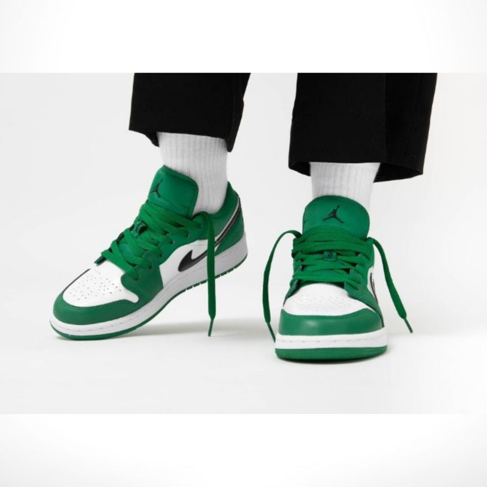 Air Jordan 1 Low Pine Green