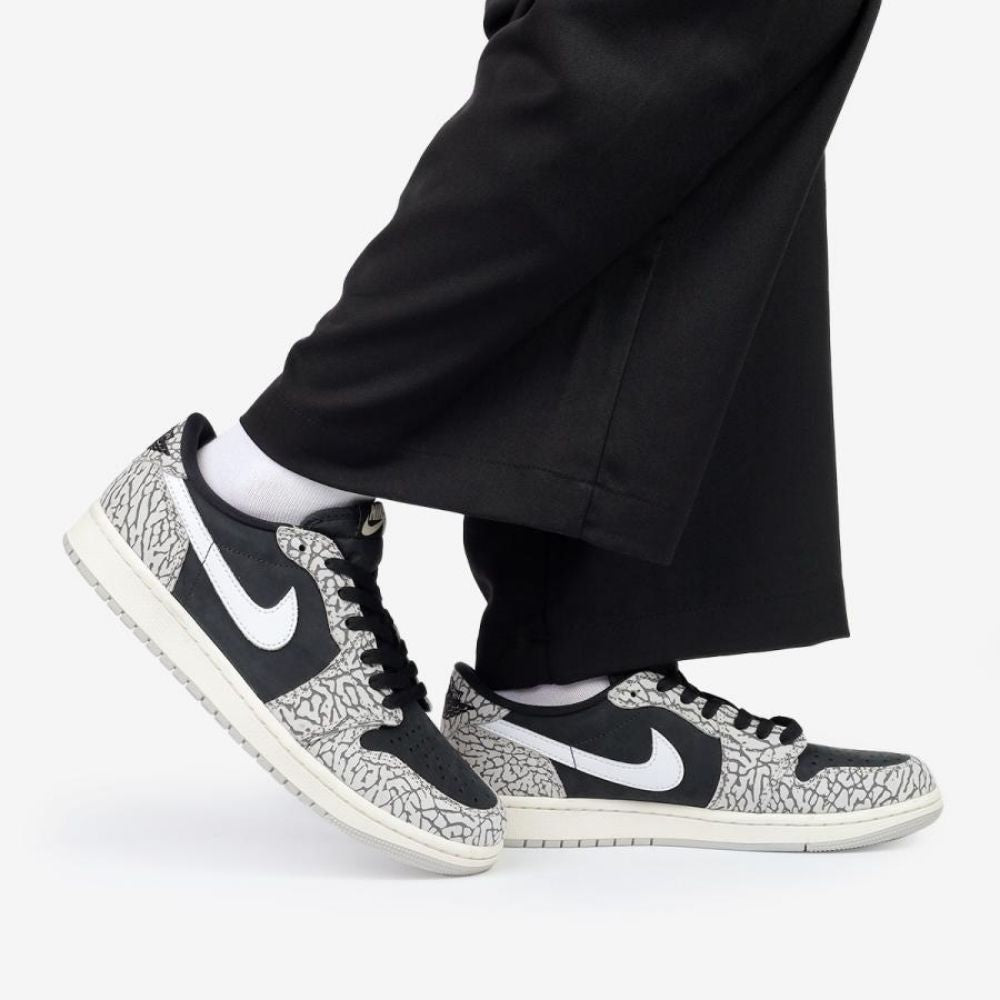 Air Jordan 1 Retro Low OG Black Cement