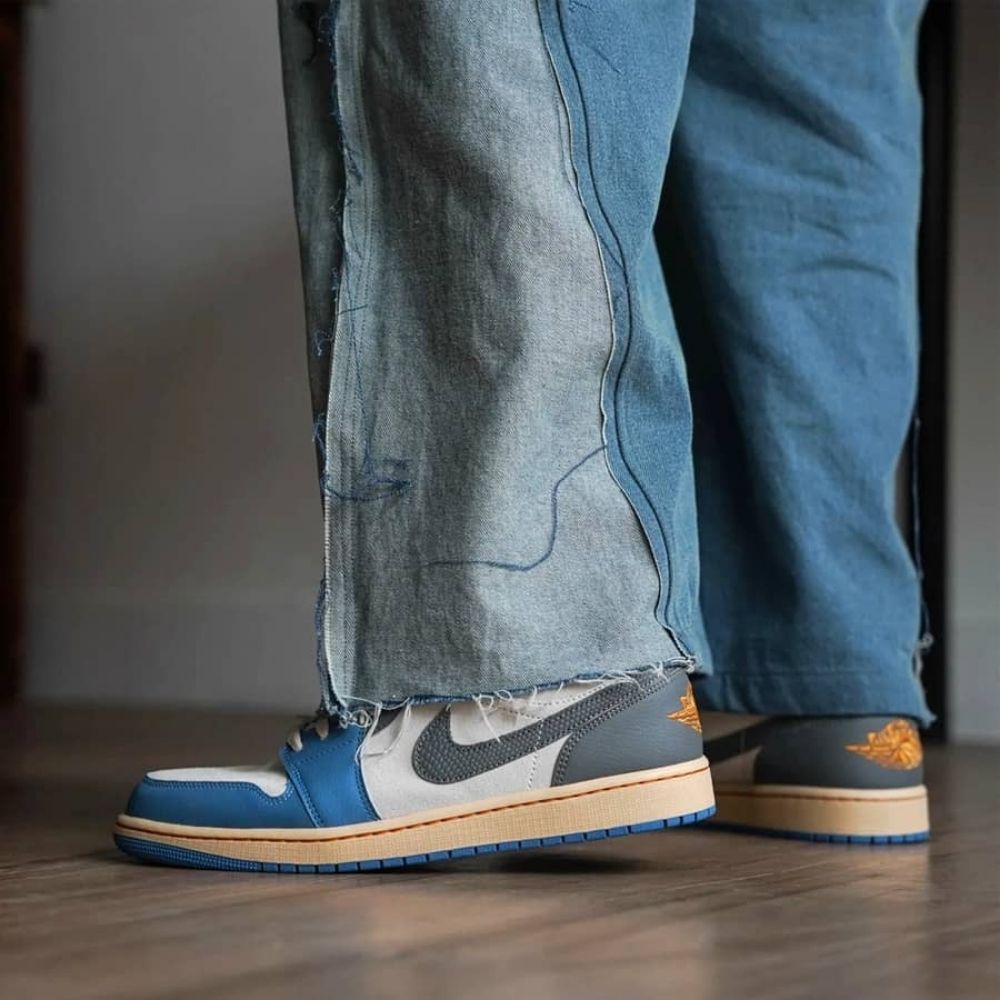 Air Jordan 1 Low SE Tokyo Vintage UNC Grey