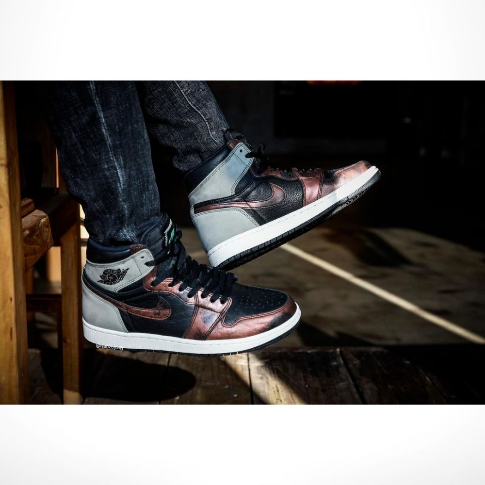 Air Jordan 1 Retro High OG Patina